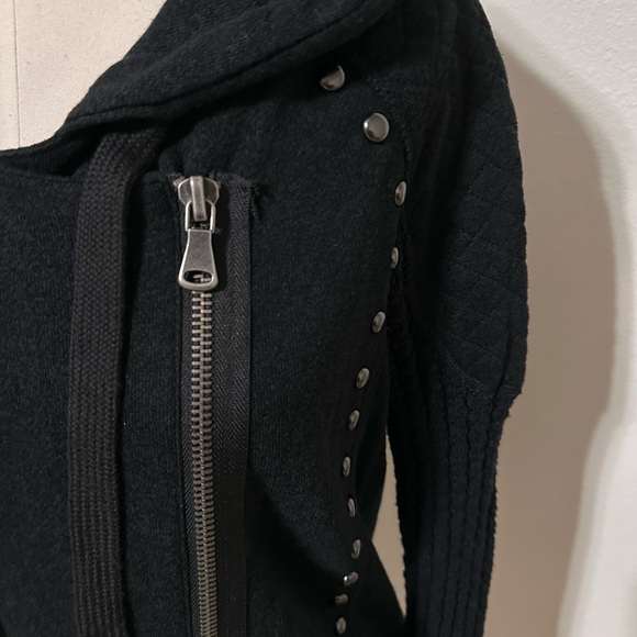 Free‎ People MOTO Black Studded Hoodie Jacket With Zipper Size Small - Picture 7 of 16